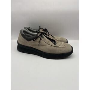 Ecco Soft Suede Beige Walking Sneakers Size 38 (women Size 7-7.5)